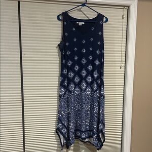 Tommy Bahama Navy Blue/white floral Sleeveless Dress, size large, great for summ